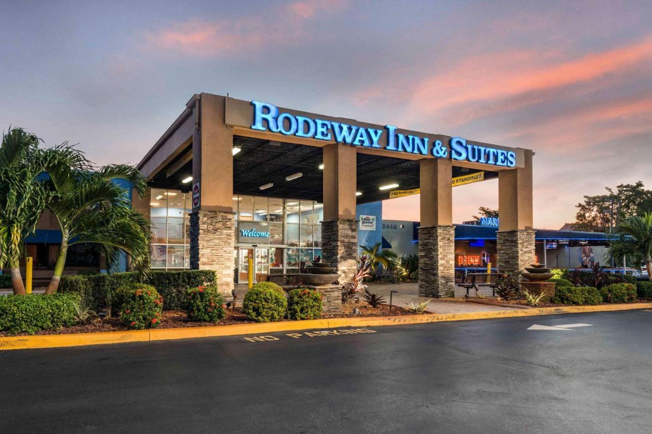 Rodeway Inn & Suites Fort Lauderdale Airport & Cruise Port Dania Beach Eksteriør billede