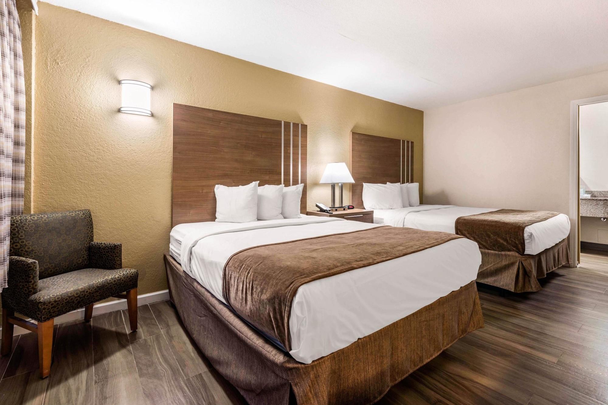 Rodeway Inn & Suites Fort Lauderdale Airport & Cruise Port Dania Beach Eksteriør billede